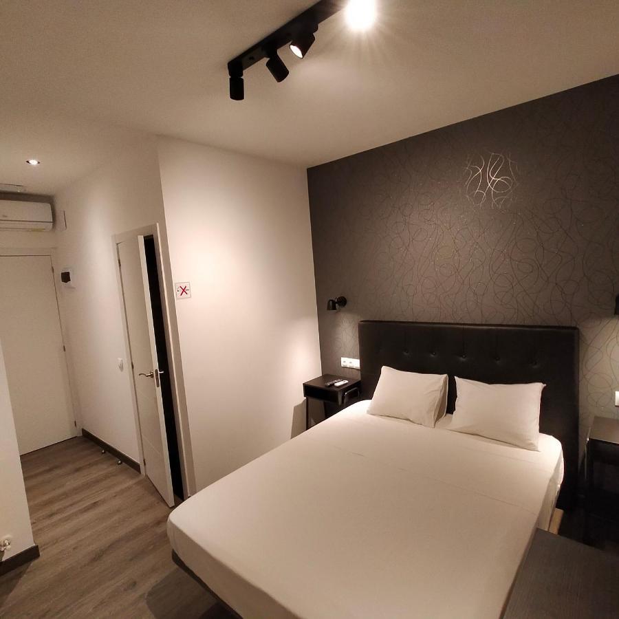 Room Pride Madrid Eksteriør bilde