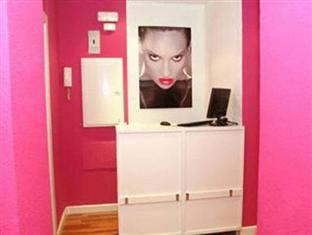 Room Pride Madrid Eksteriør bilde